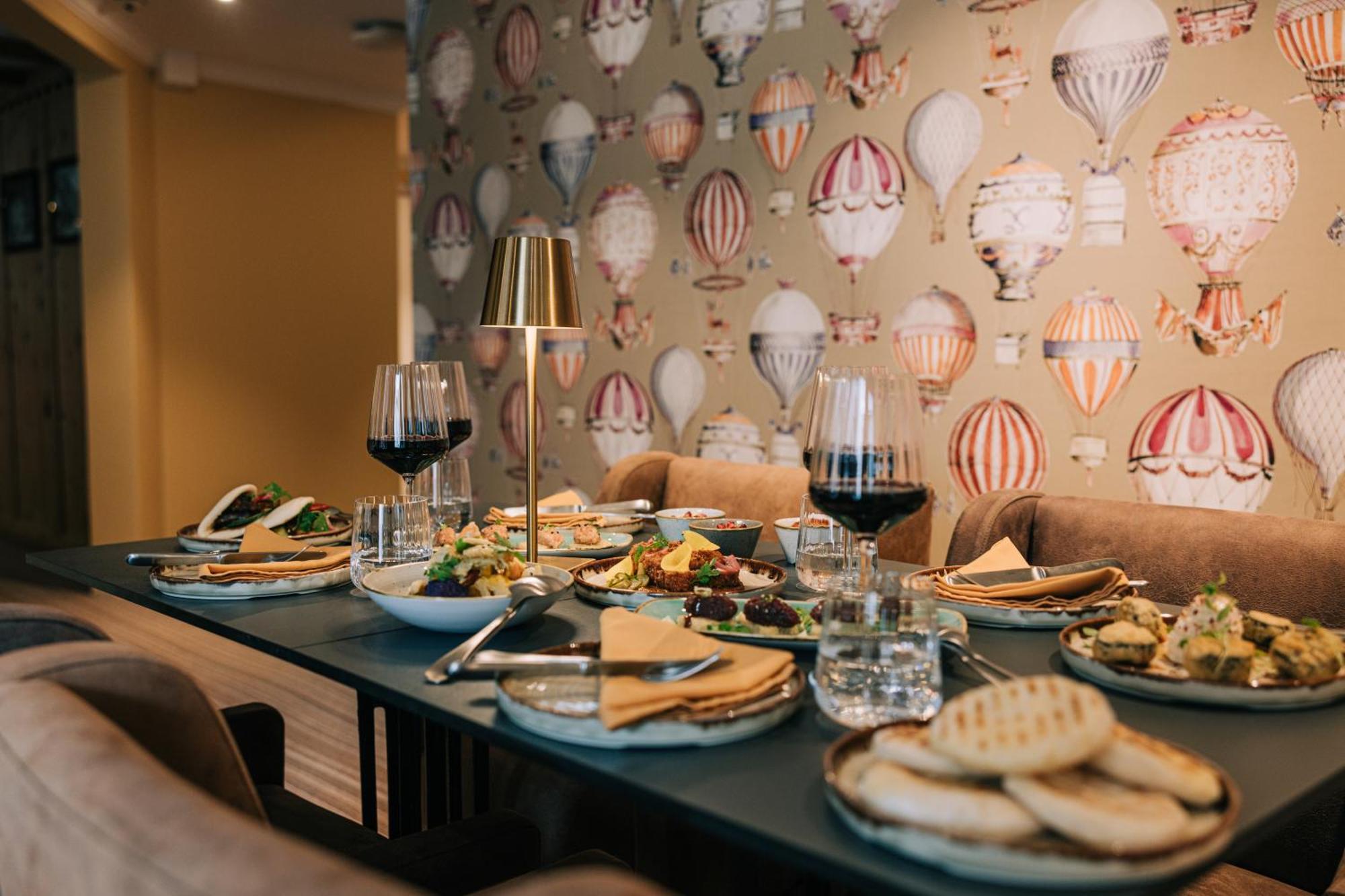 Home Hotel Arosa Hotel