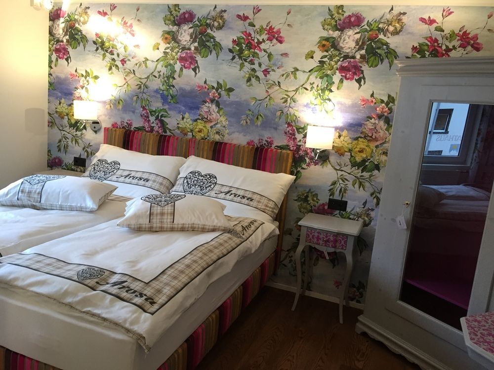 Home Hotel Arosa 3*